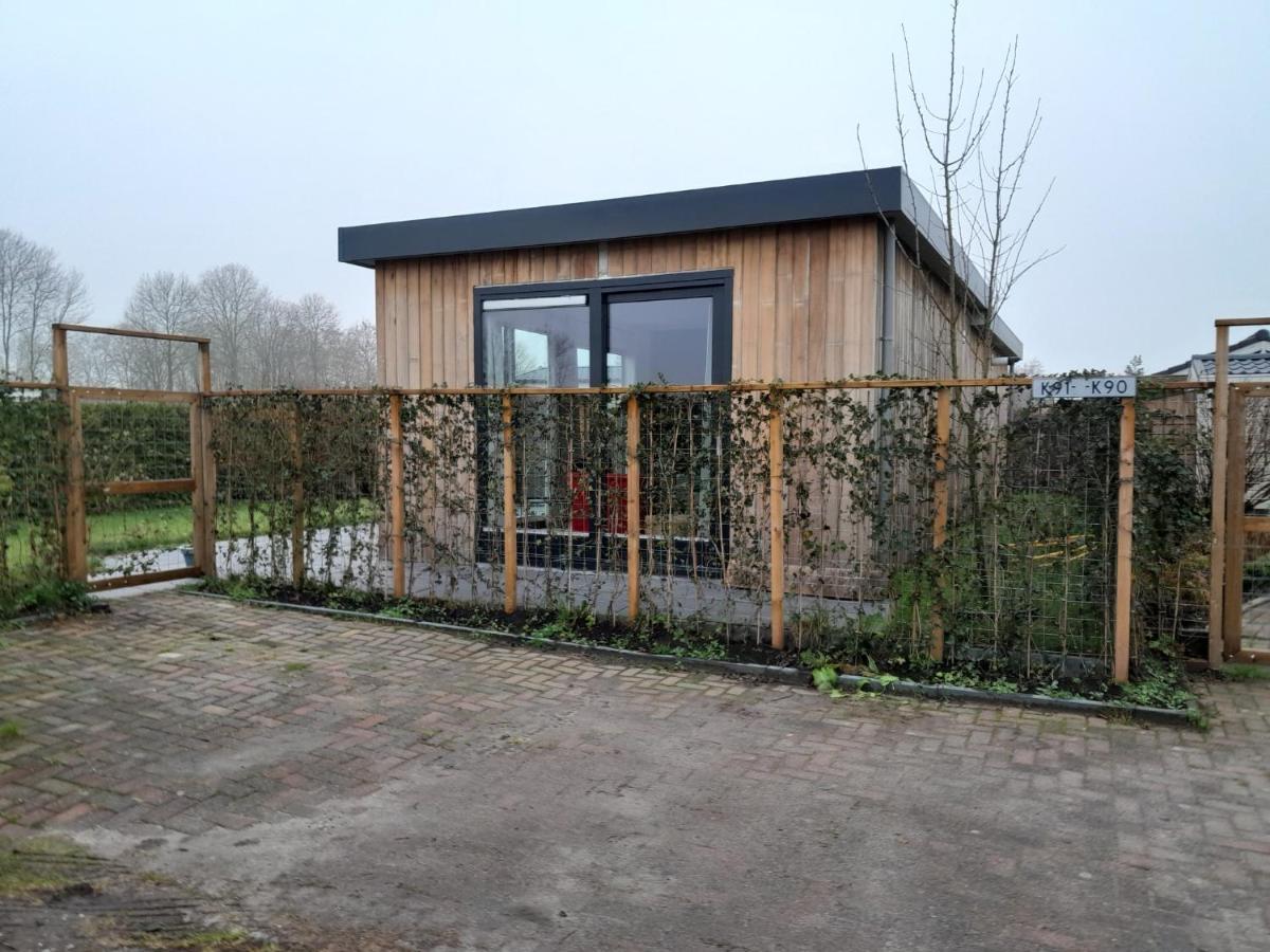 Luxe 5 Persoons Bungalow Op Rustig Vakantiepark Nabij Leeuwarden Dronrijp Exteriör bild